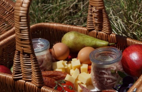 C9B27CB0-EBC8-48B8-8487-3312331D0ED3_1_105_c