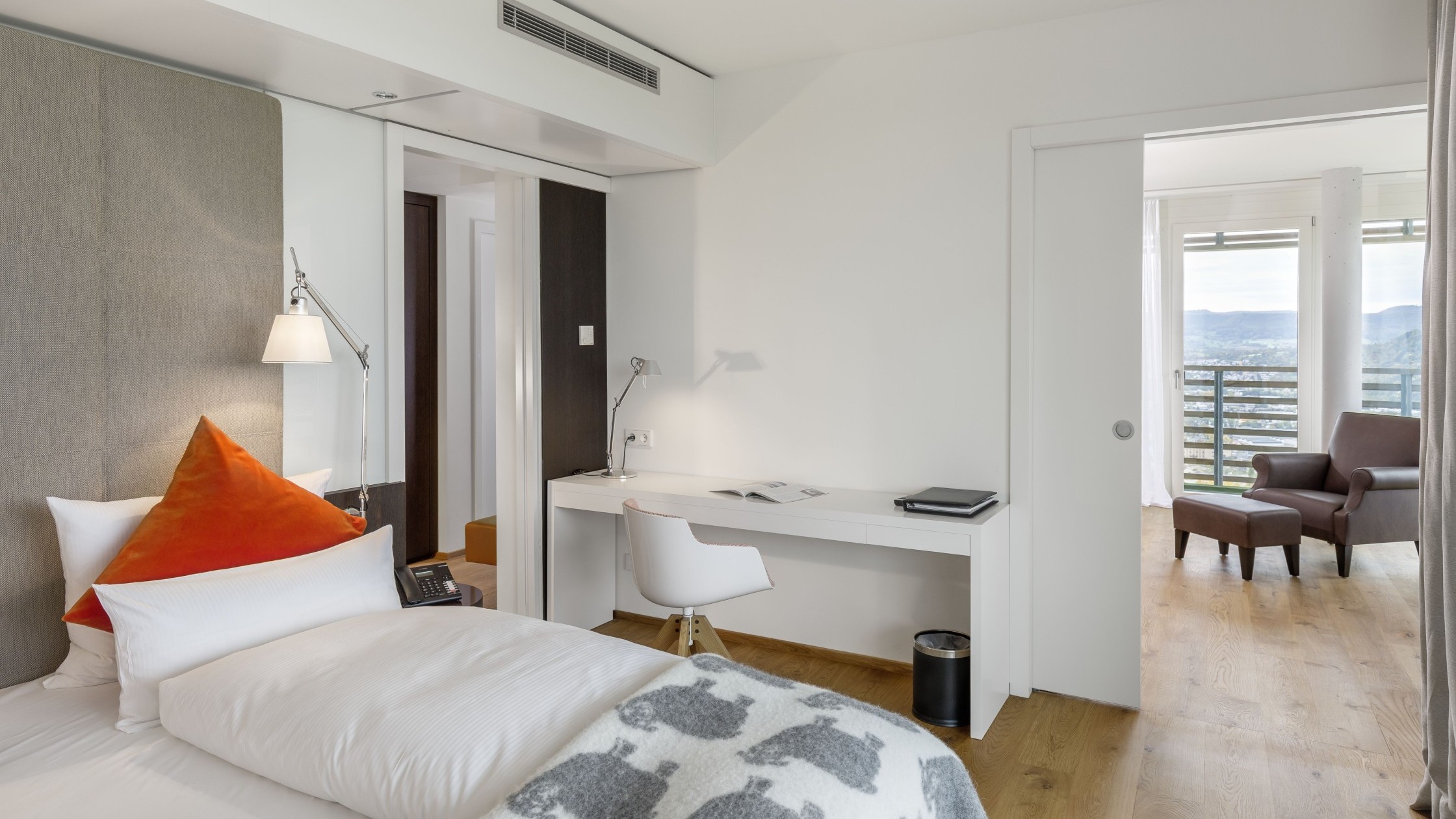 Achalm.Hotel_Hotelzimmer_Achalm-Suite_Schlafzimmer