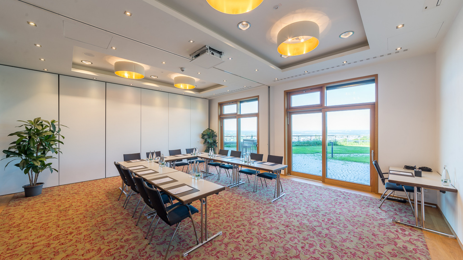 Achalm. Hotel_Seminarraum_Roßberg & Georgenberg